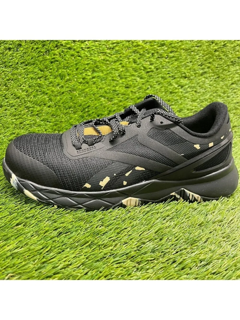 Reebok Nanoflex TR Womens Size 10.5D Black Beige Composite Toe Safety Work Shoes